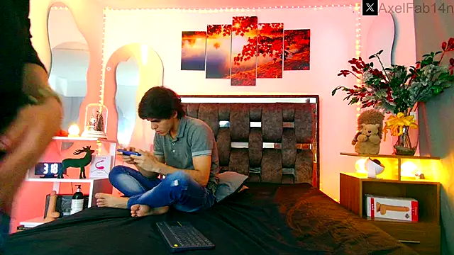 Alex and Fabian online show from December 16, 2024, 9:41 pm