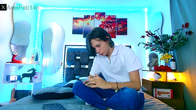 Alex and Fabian online show from December 25, 2024, 6:19 pm