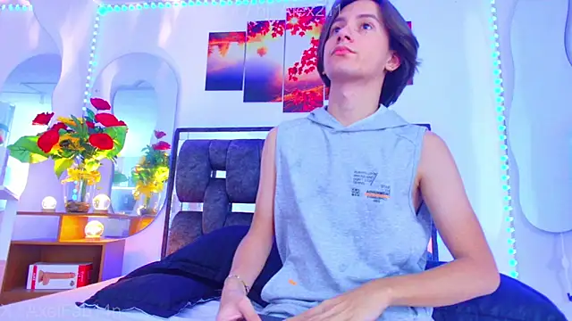 Alex and Fabian online show from September 28, 2025, 9:09 pm