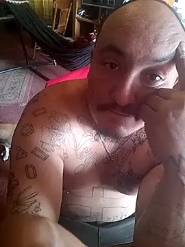 Snapshot of wilsons12 chatting on May 6, 2026, 8:14 pm wilsons12 online show from May 6, 2026, 8:14 pm