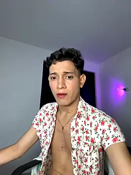 Benjamin Buster online show from December 5, 2025, 4:21 am