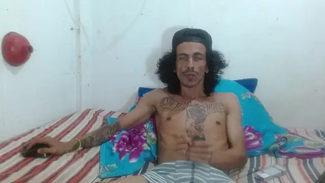 damian bottom bigcock online show from October 12, 2025, 9:58 pm