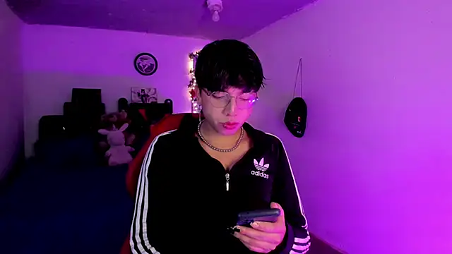 AnggelONfiree online show from February 20, 2026, 12:07 am