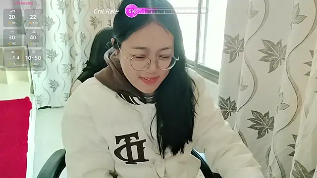 luoxuwen online show from December 29, 2024, 1:34 am