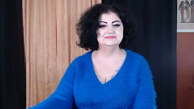  MissJ  online show from November 25, 2025, 10:04 am