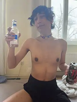 egirl711 online show from April 4, 2026, 10:57 am