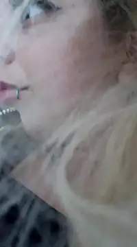 Snapshot of madelaine- chatting on December 9, 2024, 8:44 pm madelaine- online show from December 9, 2024, 8:44 pm