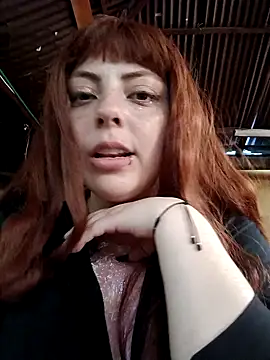 Snapshot of madelaine- chatting on January 20, 2025, 8:18 pm madelaine- online show from January 20, 2025, 8:18 pm