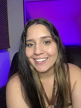 Snapshot of valentina_jonnes1 chatting on March 7, 2025, 7:41 am valentina jonnes1 online show from March 7, 2025, 7:41 am