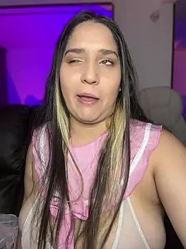 Snapshot of valentina_jonnes1 chatting on March 16, 2025, 10:00 am valentina jonnes1 online show from March 16, 2025, 10:00 am