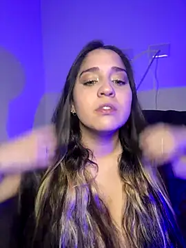 Snapshot of valentina_jonnes1 chatting on November 29, 2025, 5:10 am valentina jonnes1 online show from November 29, 2025, 5:10 am