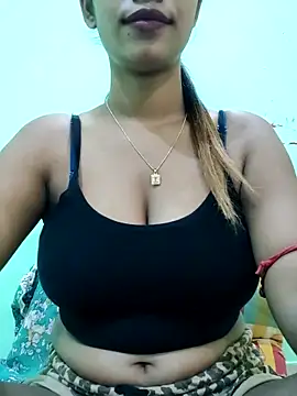 Snapshot of RUPAI009 chatting on March 19, 2025, 10:22 am RUPAI009 online show from March 19, 2025, 10:22 am