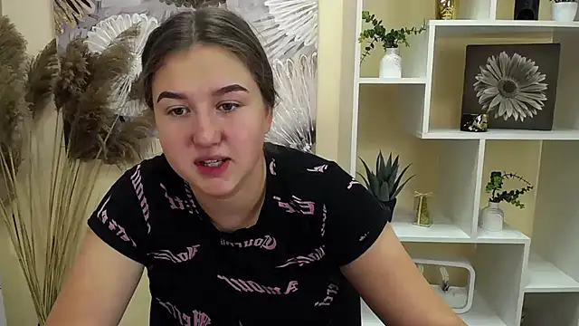  sofi smile online show from September 12, 2025, 8:03 am
