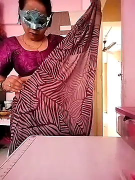 Snapshot of PayalSharmahot143 chatting on January 24, 2025, 9:17 am PayalSharmahot143 online show from January 24, 2025, 9:17 am