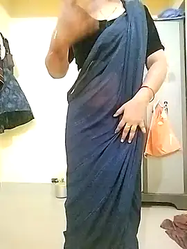 Snapshot of PayalSharmahot143 chatting on March 22, 2025, 12:28 am PayalSharmahot143 online show from March 22, 2025, 12:28 am