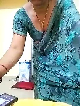 Snapshot of PayalSharmahot143 chatting on March 23, 2025, 1:53 am PayalSharmahot143 online show from March 23, 2025, 1:53 am