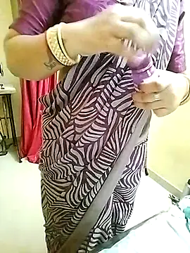 Snapshot of PayalSharmahot143 chatting on September 27, 2025, 4:23 pm PayalSharmahot143 online show from September 27, 2025, 4:23 pm