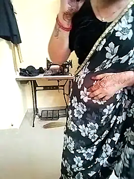 Snapshot of PayalSharmahot143 chatting on October 10, 2025, 2:10 am PayalSharmahot143 online show from October 10, 2025, 2:10 am