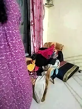 Snapshot of PayalSharmahot143 chatting on October 26, 2025, 4:57 pm PayalSharmahot143 online show from October 26, 2025, 4:57 pm