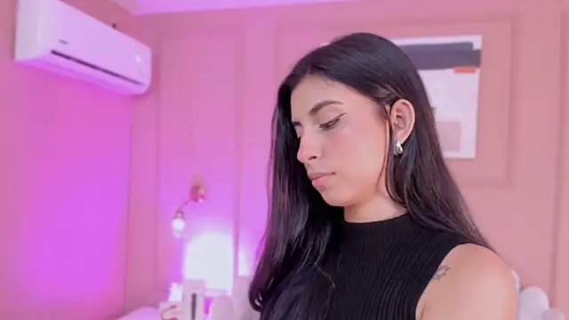 zia cooper online show from February 18, 2026, 6:48 pm