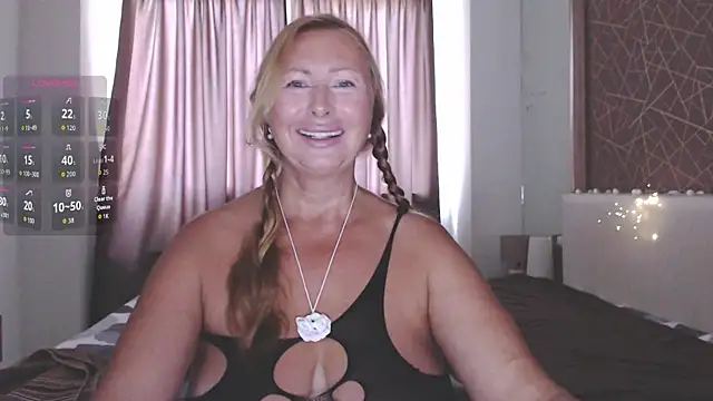 Snapshot of _Monika_sun_ chatting on May 26, 2026, 1:34 am Monika sun online show from May 26, 2026, 1:34 am