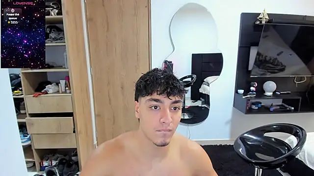 Cristhian Evans online show from September 23, 2025, 1:03 pm