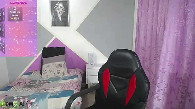 Snapshot of karla_charloby chatting on December 6, 2024, 1:11 pm karla charloby online show from December 6, 2024, 1:11 pm