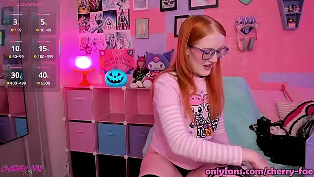Snapshot of CherryFae chatting on October 18, 2025, 7:14 pm CherryFae online show from October 18, 2025, 7:14 pm