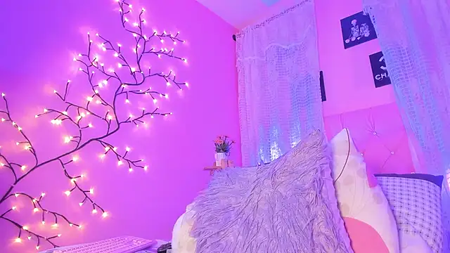 Snapshot of Dulce_Girl_ chatting on March 6, 2025, 6:41 am Dulce Girl online show from March 6, 2025, 6:41 am