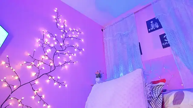 Snapshot of Dulce_Girl_ chatting on March 7, 2025, 5:08 am Dulce Girl online show from March 7, 2025, 5:08 am