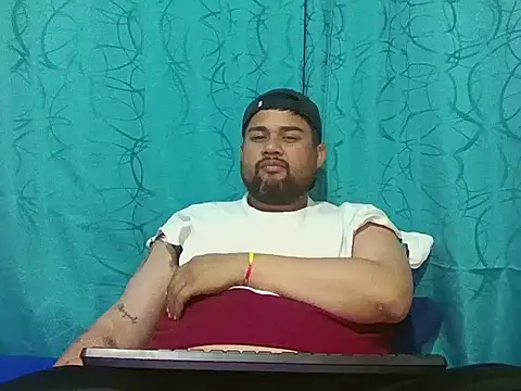 Snapshot of GABRIELGARCIA1313 chatting on July 15, 2026, 2:17 am GABRIELGARCIA1313 online show from July 15, 2026, 2:17 am