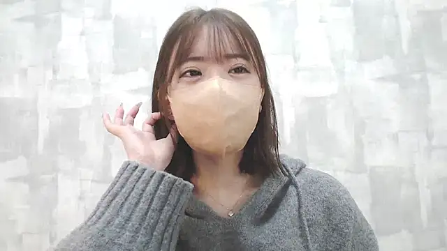 LOVE MOMO LOVE online show from December 29, 2024, 11:29 am
