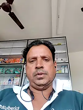 Raj1043 online show from November 4, 2025, 6:12 am