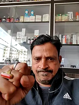 Raj1043 online show from December 14, 2025, 5:57 am