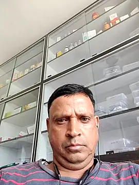 Snapshot of Raj1043 chatting on July 4, 2026, 5:46 am Raj1043 online show from July 4, 2026, 5:46 am