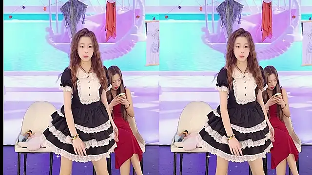 YIYI XIXI 18 online show from January 3, 2025, 6:55 am