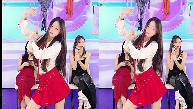 YIYI XIXI 18 online show from February 15, 2025, 7:27 am