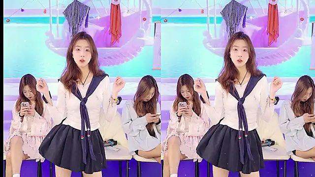 YIYI XIXI 18 online show from February 19, 2025, 7:17 am