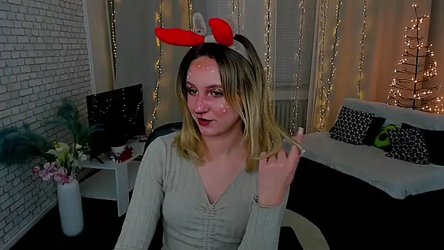 Snapshot of Lia_Bloom_ chatting on December 29, 2024, 5:54 pm Lia Bloom online show from December 29, 2024, 5:54 pm