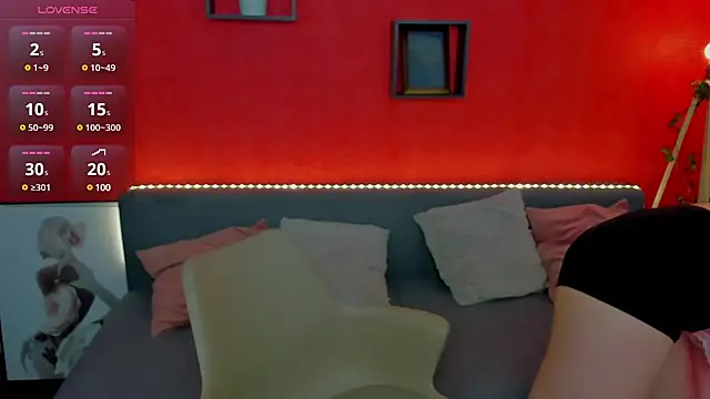 Snapshot of Lia_Bloom_ chatting on February 27, 2025, 3:26 pm Lia Bloom online show from February 27, 2025, 3:26 pm