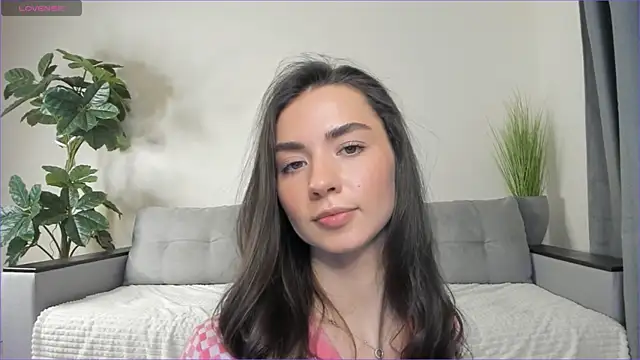 Snapshot of NicoleLuv chatting on January 31, 2025, 7:08 pm NicoleLuv online show from January 31, 2025, 7:08 pm