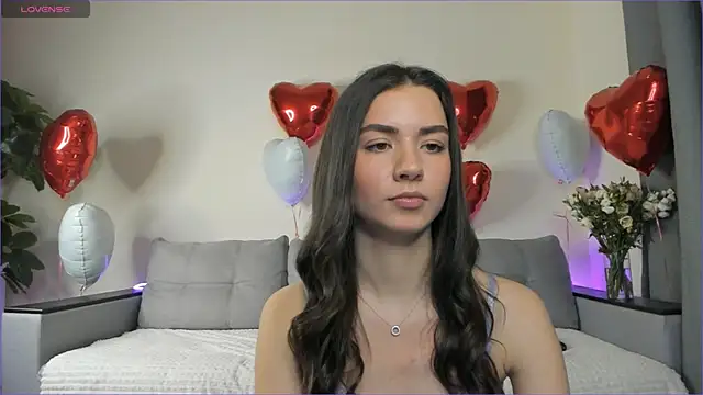 Snapshot of NicoleLuv chatting on February 14, 2025, 4:09 pm NicoleLuv online show from February 14, 2025, 4:09 pm