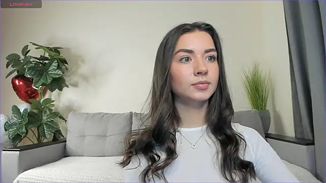 Snapshot of NicoleLuv chatting on March 3, 2025, 1:09 pm NicoleLuv online show from March 3, 2025, 1:09 pm