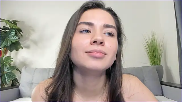 Snapshot of NicoleLuv chatting on March 7, 2025, 1:18 pm NicoleLuv online show from March 7, 2025, 1:18 pm