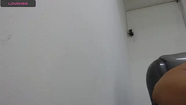 sexy lady 0 online show from February 19, 2025, 8:41 pm