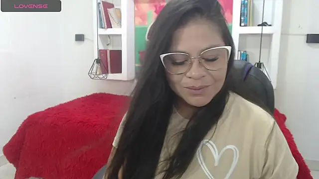 sexy lady 0 online show from September 12, 2025, 11:54 am