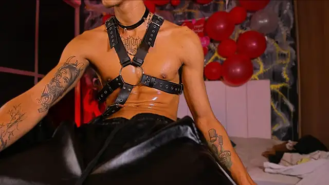 DemonKush-- online show from February 16, 2025, 4:53 am