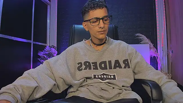 DemonKush-- online show from March 16, 2025, 11:49 am