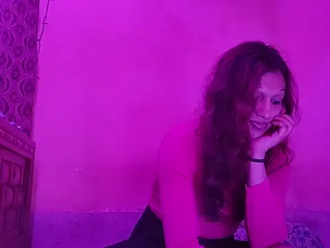 Snapshot of MmmMonikaBabie chatting on December 21, 2024, 12:31 am MmmMonikaBabie online show from December 21, 2024, 12:31 am