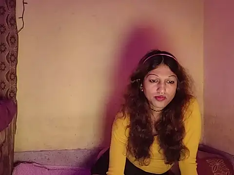 Snapshot of MmmMonikaBabie chatting on February 8, 2025, 9:04 pm MmmMonikaBabie online show from February 8, 2025, 9:04 pm